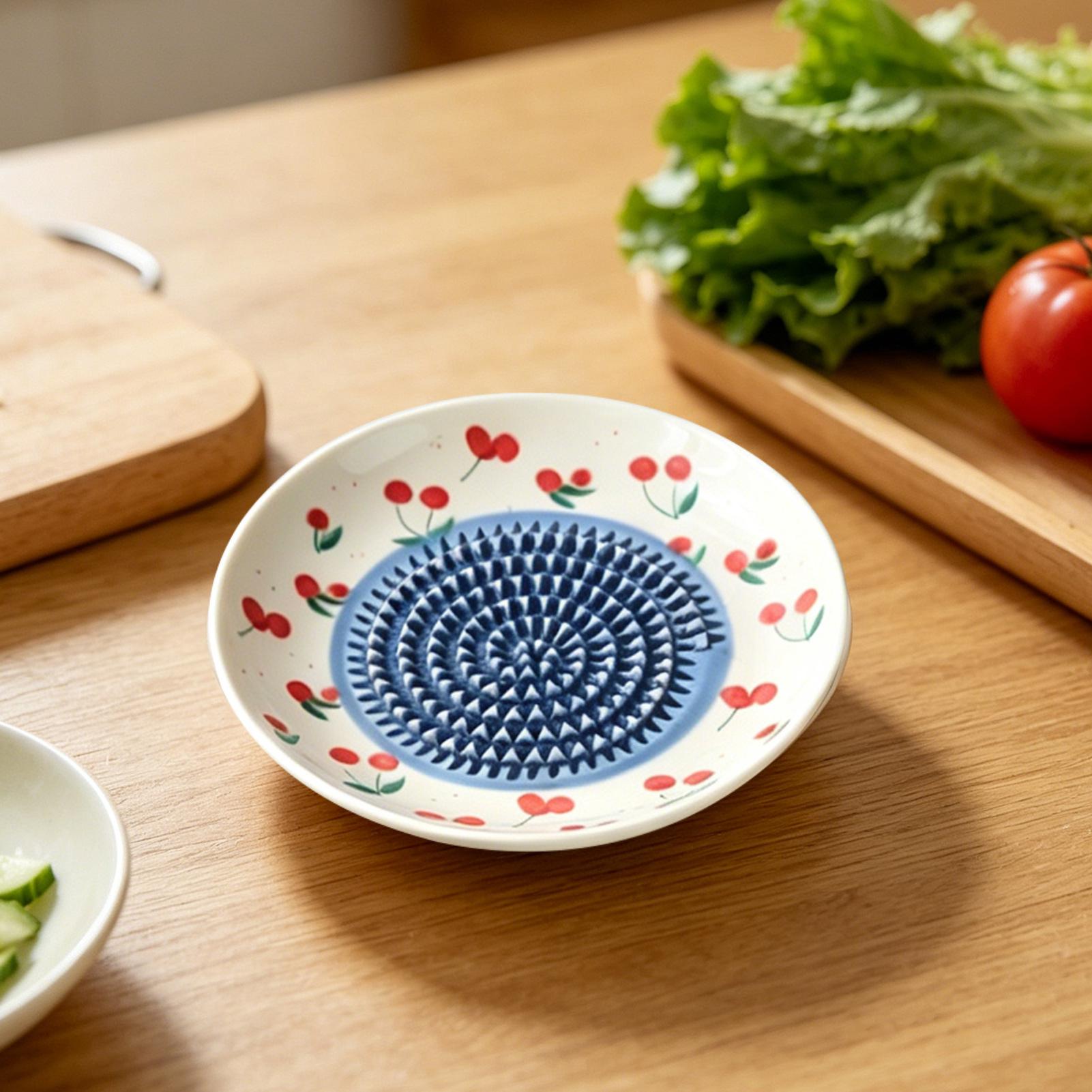 Kitchen Gadgets Useful - シンプルなセラミック製生姜おろし器、手動グラインダー、ニンニク潰し器、携帯用磁器製ニンジン生姜粉砕器、キッチンガジェット