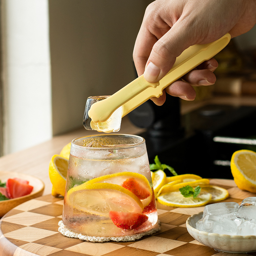 かわいい猫の足シリコンフードトングマルチカラー食品グレードの - Kitchen Gadgets Oxo のレビューと価格